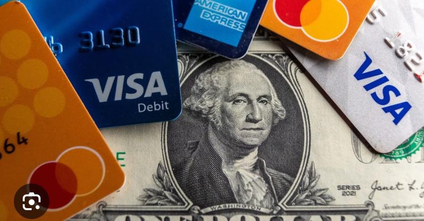 Cash, Cards, Crypto: How Old and New Payment Methods Coexist in 2025