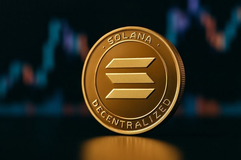 Solana's Inability To Break $200 Opens Doors For Web3 Mobile Coldware As COLD Presale Tokens Completes Stage 2